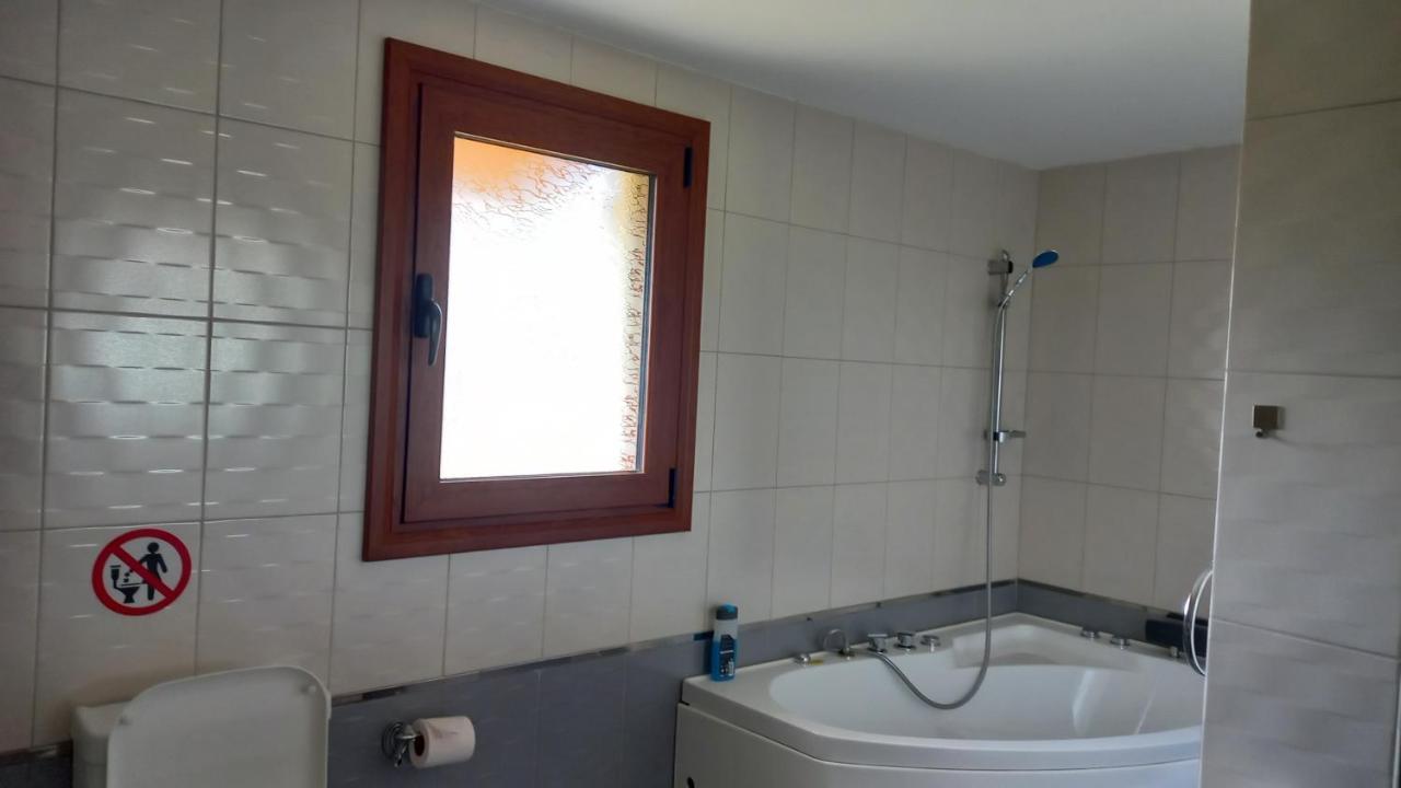 Villa Margiani Chalkida Luaran gambar
